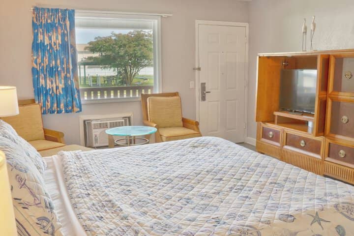 Room 30 of 62