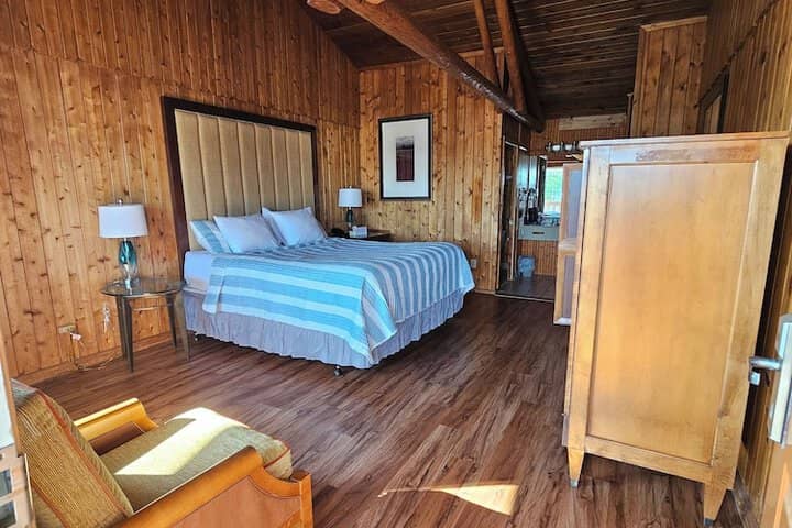 Room 10 of 62